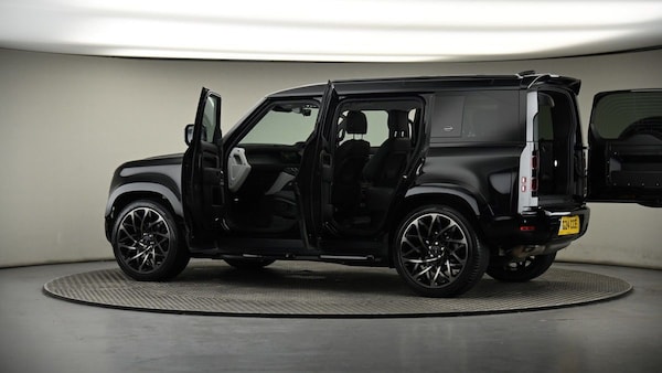 Used Land Rover Defender 110 2024 for sale - 74092876: Photo 52