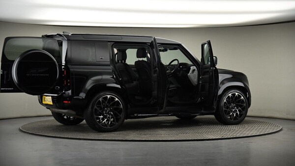 Used Land Rover Defender 110 2024 for sale - 74092876: Photo 57