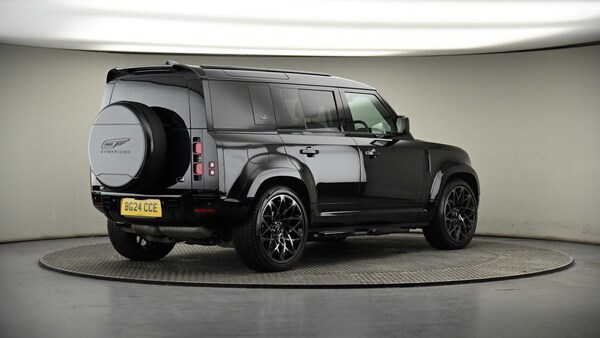 Used Land Rover Defender 110 2024 for sale - 74092876: Photo 7