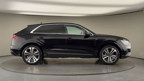 Used Audi Q8 2022 for sale - 75987117: Photo 16