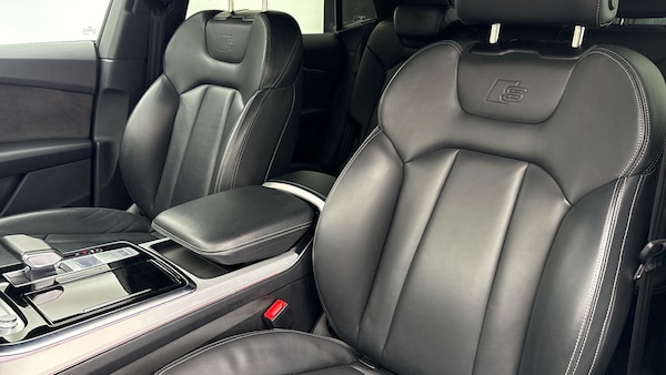Used Audi Q8 2022 for sale - 75987117: Photo 7