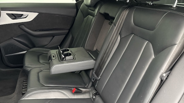 Used Audi Q8 2022 for sale - 75987117: Photo 9