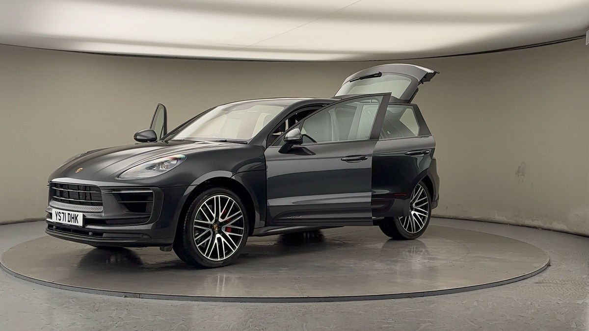 Used Porsche Macan 2021 for sale - 77189048: Photo 22