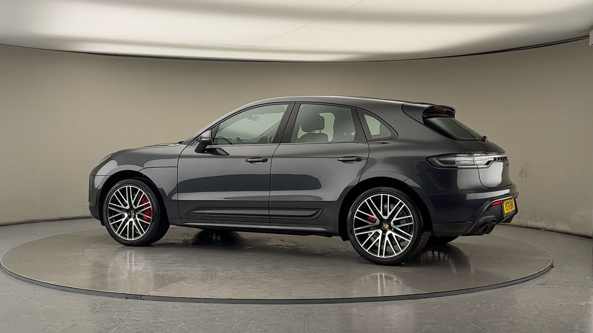 Used Porsche Macan 2021 for sale - 77189048: Photo 29