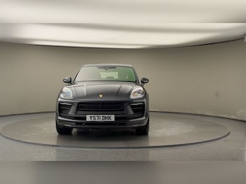 Used Porsche Macan 2021 for sale - 77189048: Photo