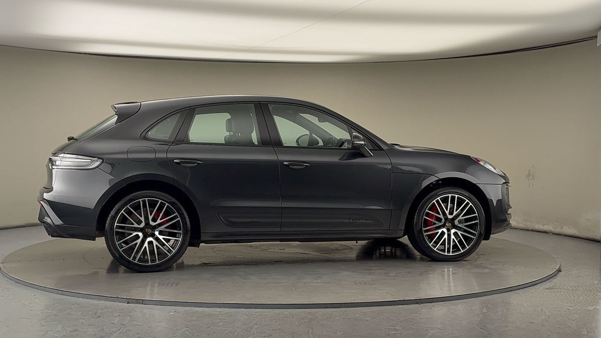 Used Porsche Macan 2021 for sale - 77189048: Photo 40
