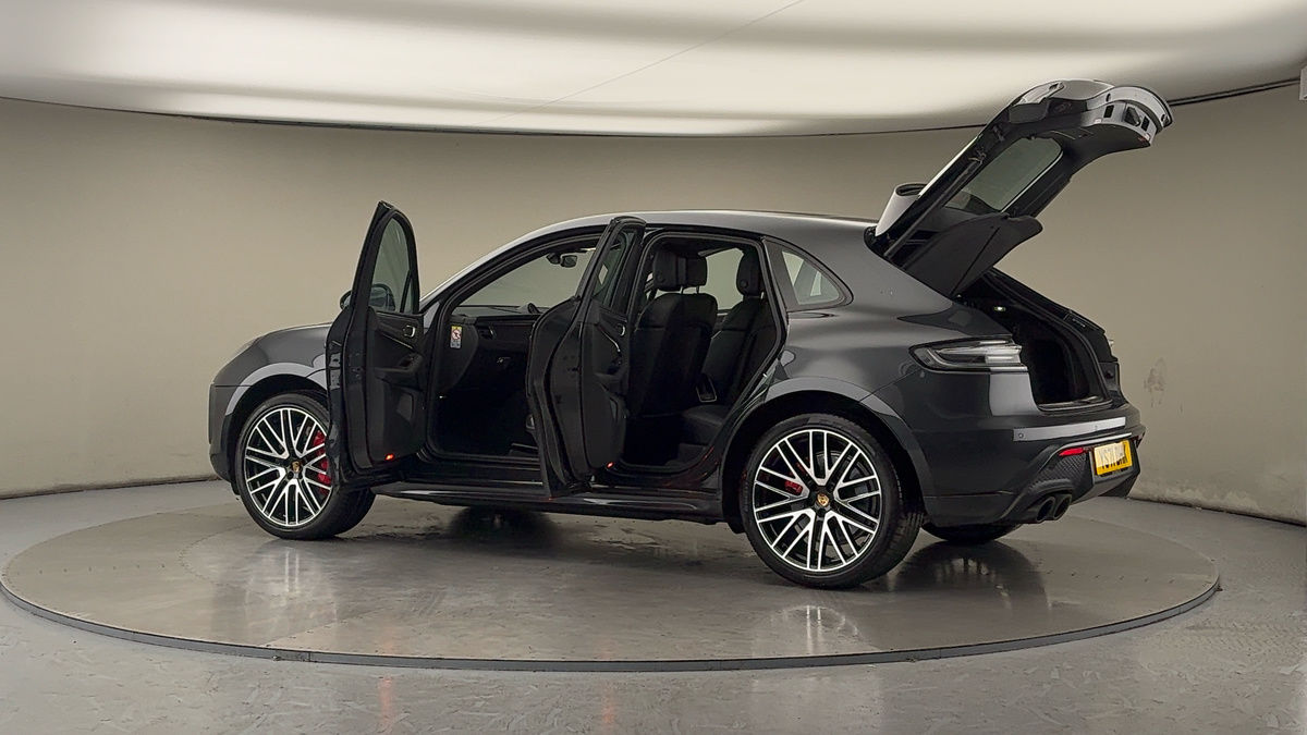 Used Porsche Macan 2021 for sale - 77189048: Photo 48