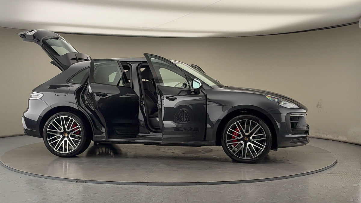 Used Porsche Macan 2021 for sale - 77189048: Photo 58