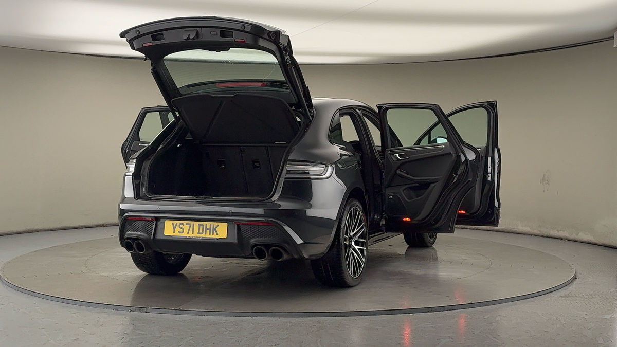 Used Porsche Macan 2021 for sale - 77189048: Photo 62