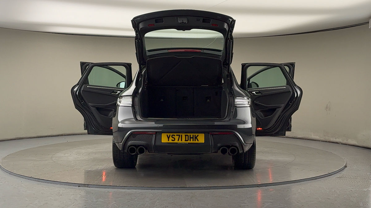 Used Porsche Macan 2021 for sale - 77189048: Photo 63