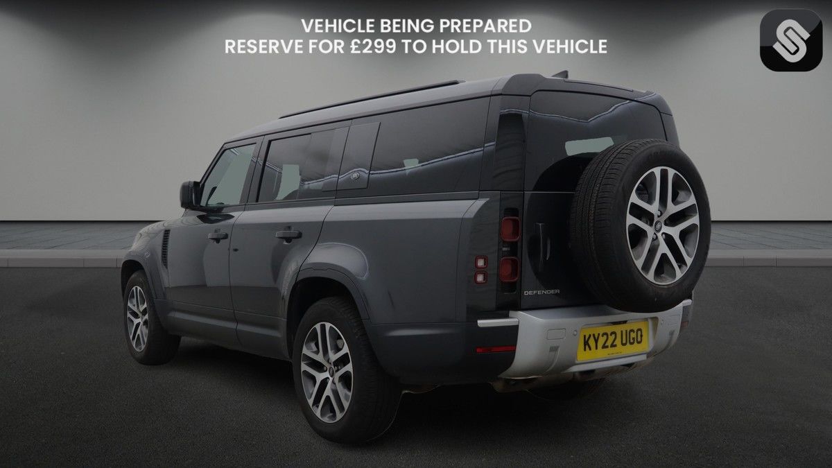 Used Land Rover Defender 130 2022 for sale - 77766121: Photo 3