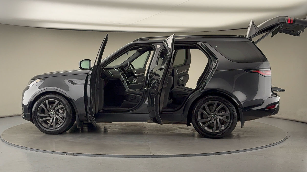 Used Land Rover Discovery 2021 for sale - 76924139: Photo 47