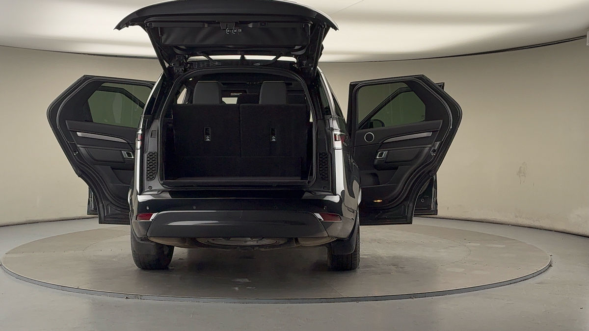 Used Land Rover Discovery 2021 for sale - 76924139: Photo 61