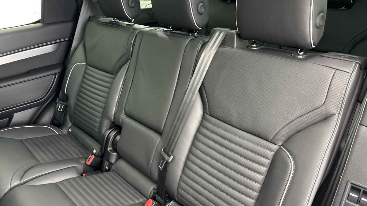 Used Land Rover Discovery 2021 for sale - 76924139: Photo 8