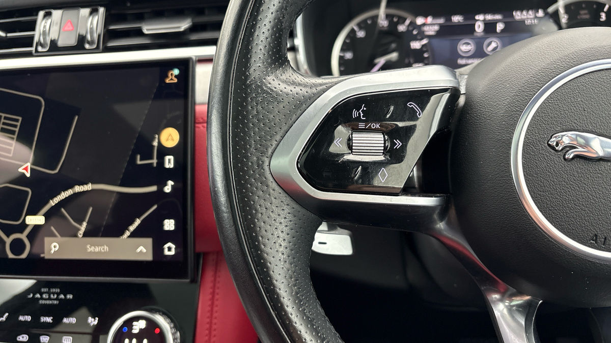 Used Jaguar F-Pace 2021 for sale - 77494473: Photo 13