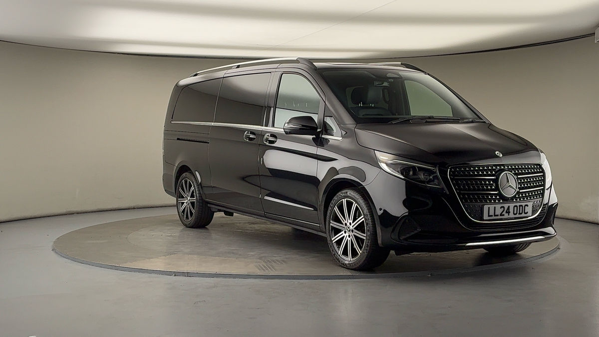 Used Mercedes-Benz V-Class 2024 for sale - 76119525: Photo 1