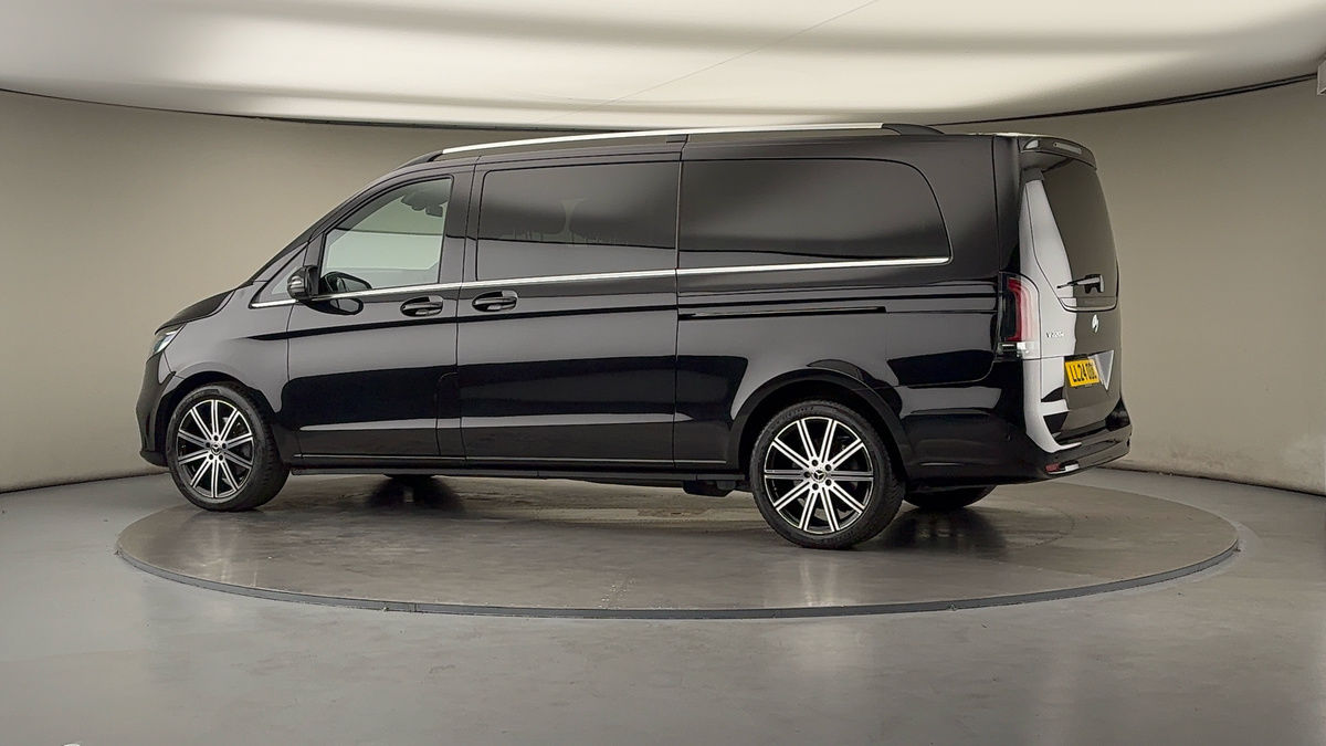 Used Mercedes-Benz V-Class 2024 for sale - 76119525: Photo 27