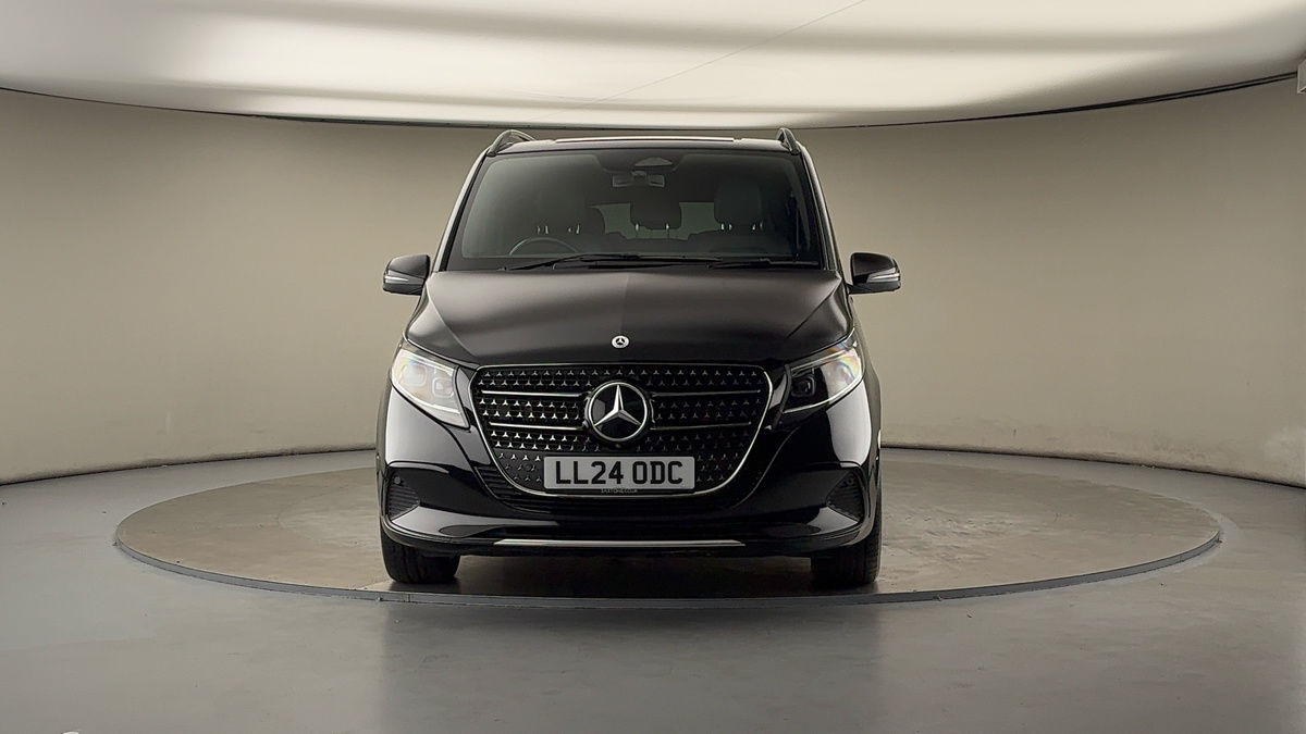 Used Mercedes-Benz V-Class 2024 for sale - 76119525: Photo 3