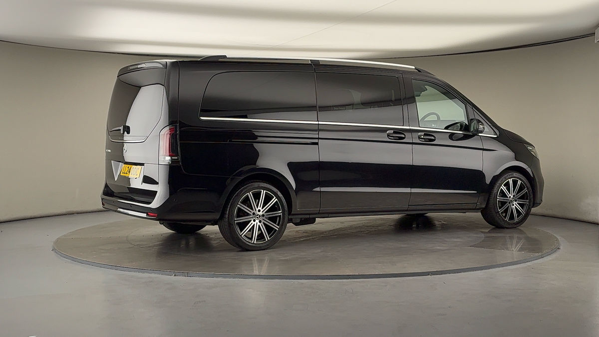 Used Mercedes-Benz V-Class 2024 for sale - 76119525: Photo 39