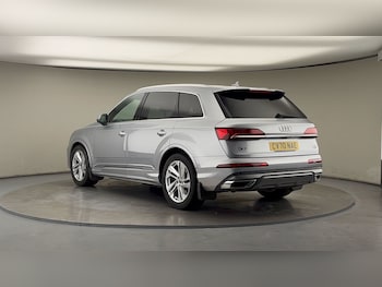 Used Audi Q7 2020 for sale - 76106450: Photo