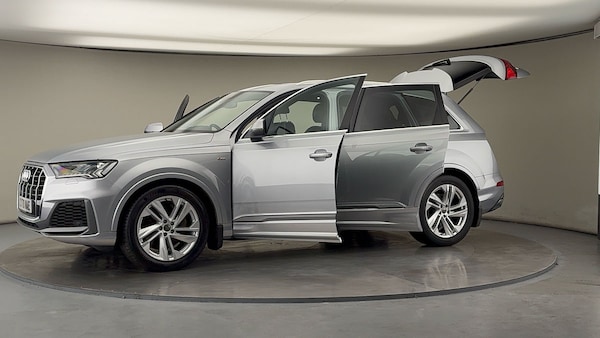 Used Audi Q7 2020 for sale - 76106450: Photo 49