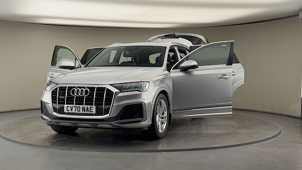 Used Audi Q7 2020 for sale - 76106450: Photo 51