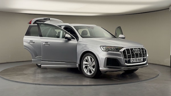 Used Audi Q7 2020 for sale - 76106450: Photo 54