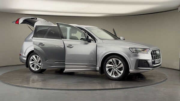 Used Audi Q7 2020 for sale - 76106450: Photo 55