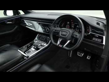 Used Audi Q7 2023 for sale - 74774304: Photo