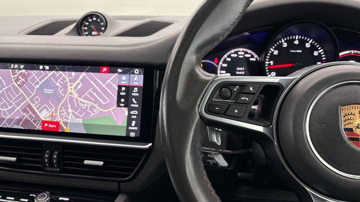 Used Porsche Cayenne 2019 for sale - 75833380: Photo 13