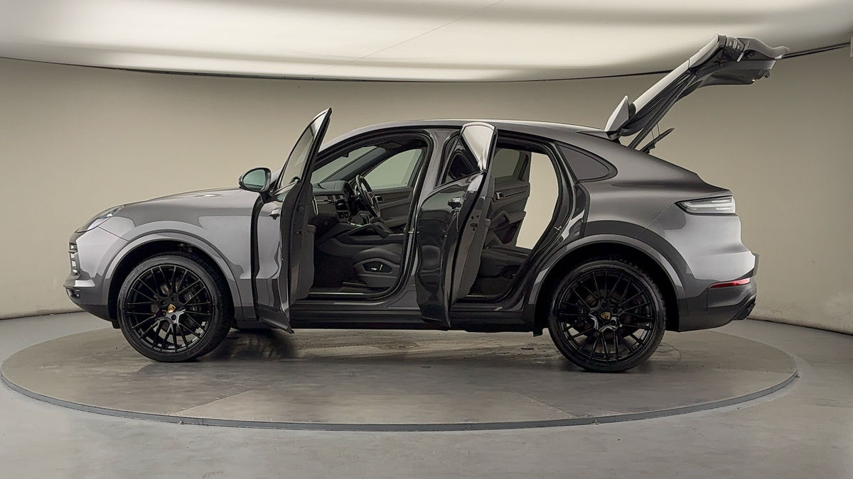 Used Porsche Cayenne 2019 for sale - 75833380: Photo 48