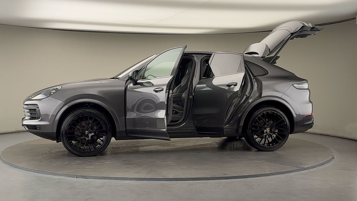 Used Porsche Cayenne 2019 for sale - 75833380: Photo 49