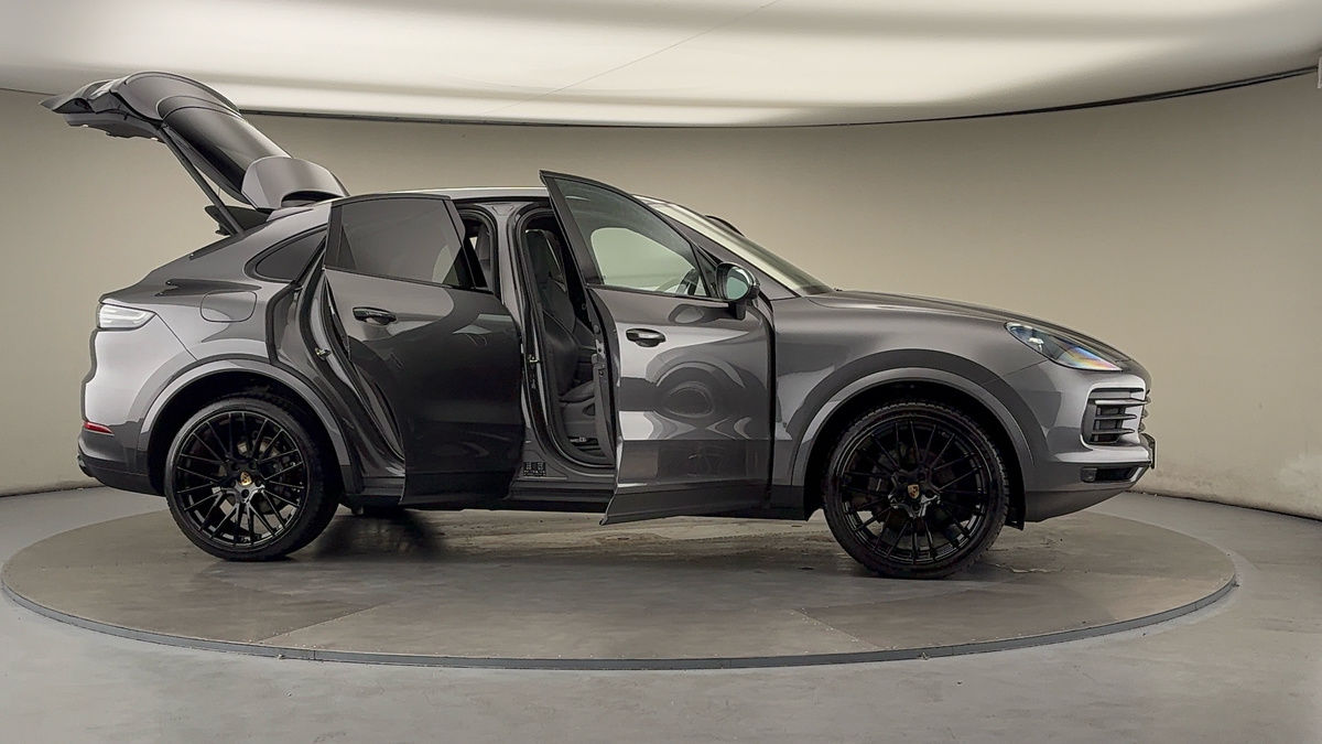 Used Porsche Cayenne 2019 for sale - 75833380: Photo 57