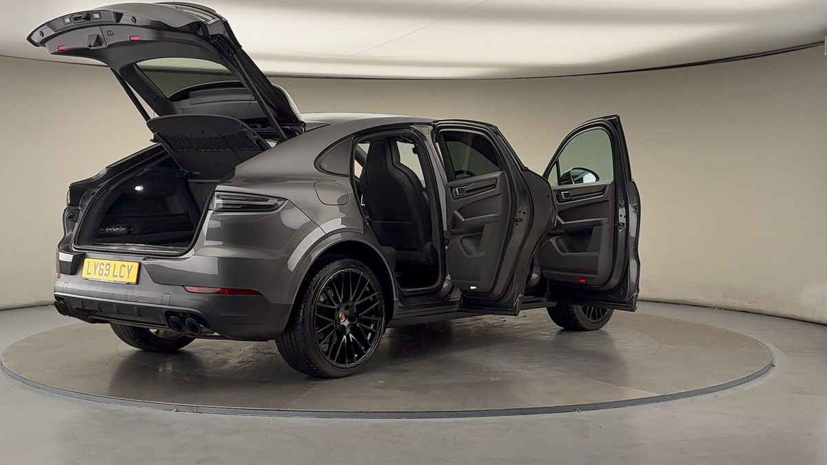 Used Porsche Cayenne 2019 for sale - 75833380: Photo 60