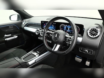 Used Mercedes-Benz GLB 2024 for sale - 75336949: Photo