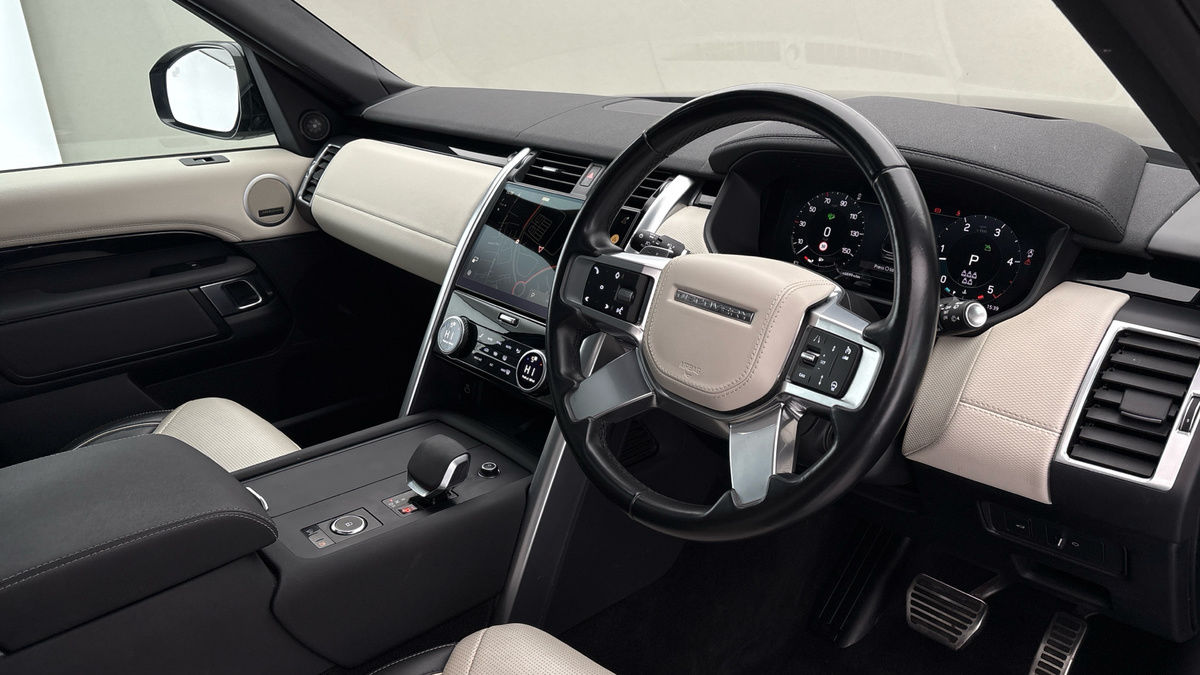 Used Land Rover Discovery 2023 for sale - 76962986: Photo 5