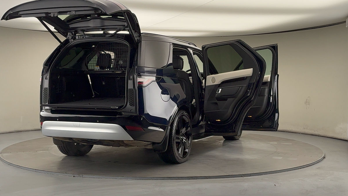 Used Land Rover Discovery 2023 for sale - 76962986: Photo 59