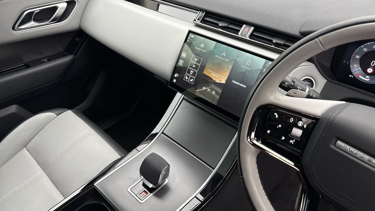 Used Land Rover Range Rover Velar 2024 for sale - 76198005: Photo 18