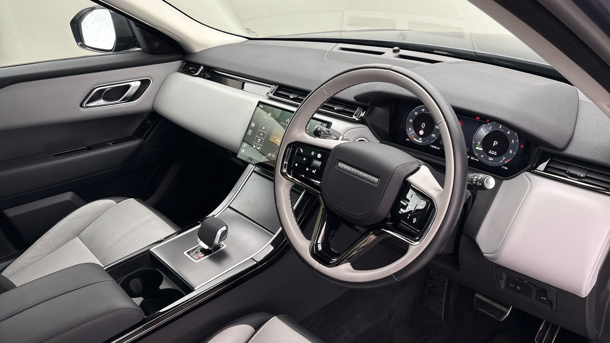 Used Land Rover Range Rover Velar 2024 for sale - 76198005: Photo 5