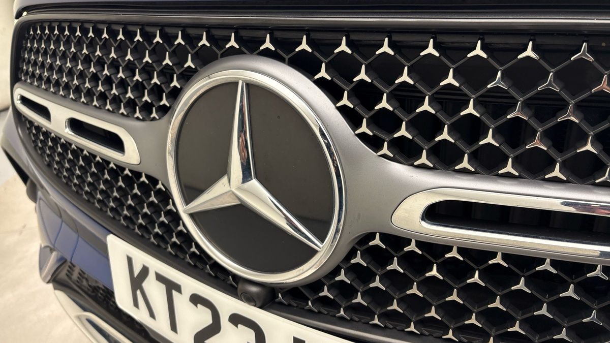 Used Mercedes-Benz GLC 2023 for sale - 76236451: Photo 24