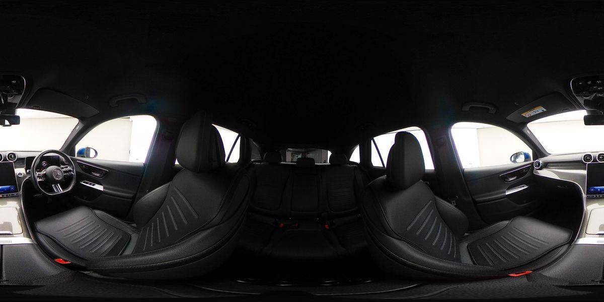 Used Mercedes-Benz GLC 2023 for sale - 76236451: Photo 44