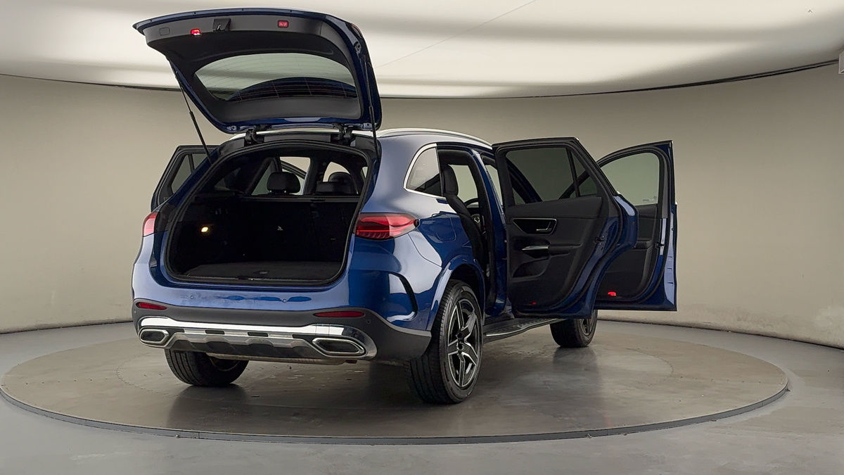 Used Mercedes-Benz GLC 2023 for sale - 76236451: Photo 59