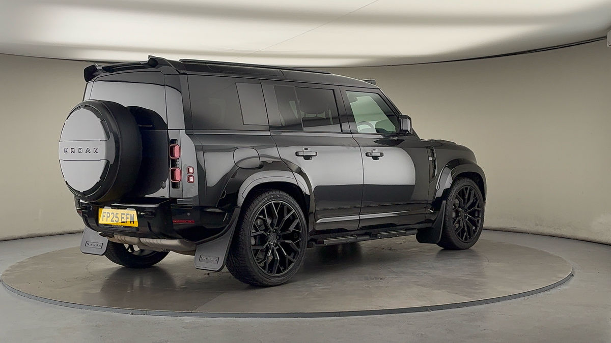 Used Land Rover Defender 110 2025 for sale - 76323894: Photo 21