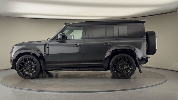 Used Land Rover Defender 110 2025 for sale - 76323894: Photo 30