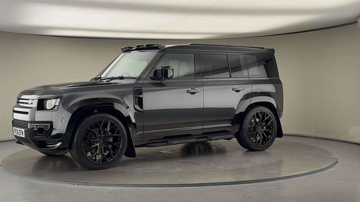 Used Land Rover Defender 110 2025 for sale - 76323894: Photo 32