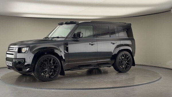 Used Land Rover Defender 110 2025 for sale - 76323894: Photo 32