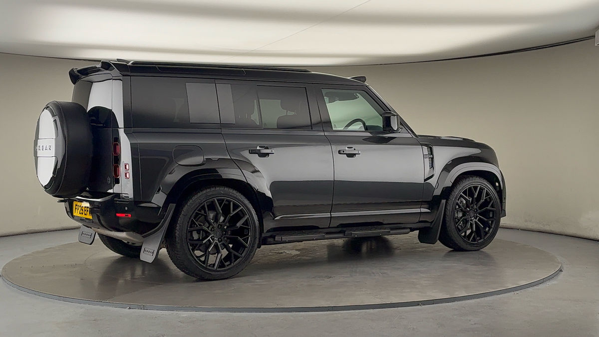 Used Land Rover Defender 110 2025 for sale - 76323894: Photo 41