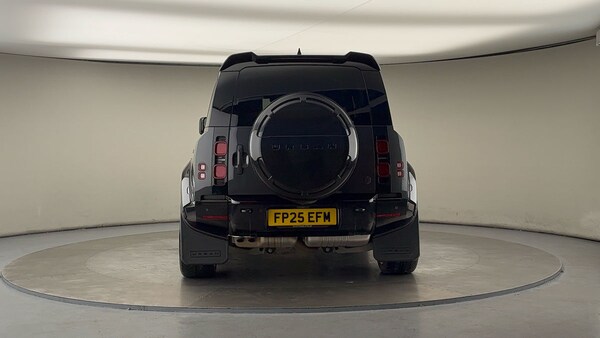 Used Land Rover Defender 110 2025 for sale - 76323894: Photo 44