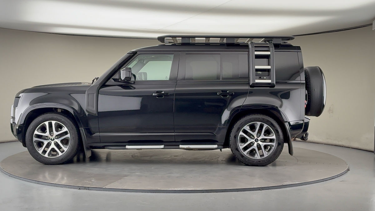Used Land Rover Defender 110 2022 for sale - 76896695: Photo 15