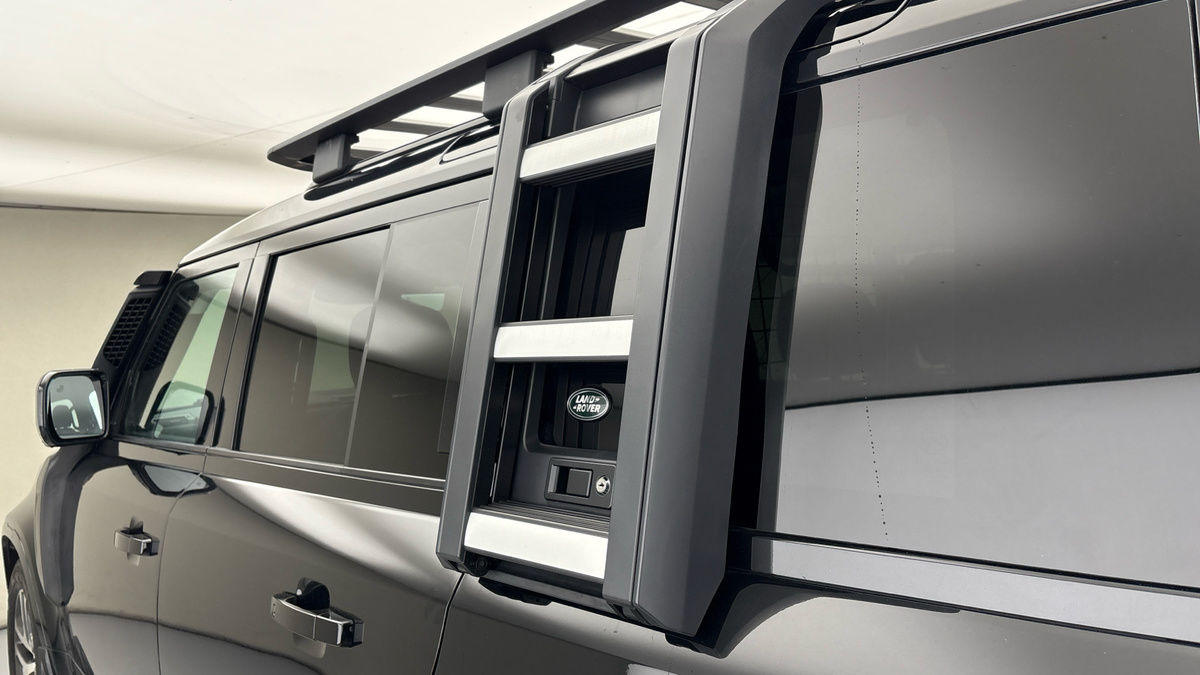 Used Land Rover Defender 110 2022 for sale - 76896695: Photo 28